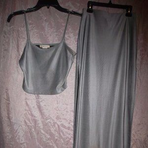*LOOK AT THIS BEAUTIFUL HOLIDAY DAZZLING LONG ELEGANT SEXY GREY NEWPORT OUTFIT-M